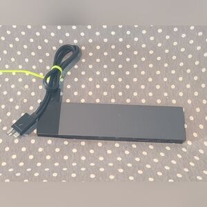 Genuine HP Elite Thunderbolt 3 dock w/USB-C cable HSTNN-CX01 - No power supply